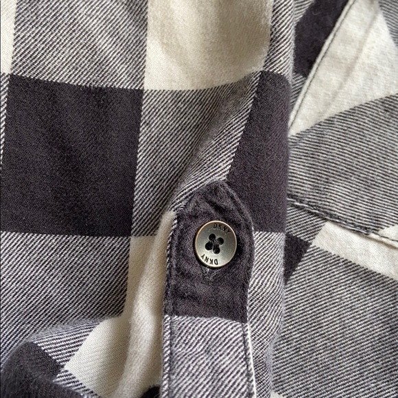 DKNY Button Up Plaid Cotton Roll-Tab-Sleeve Shirt - Picture 6 of 6